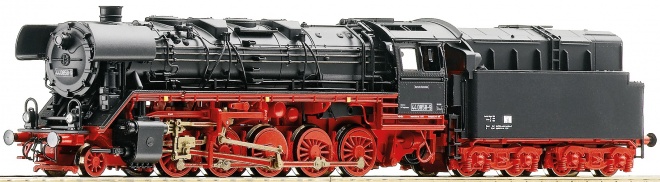 Steam Locomotive BR 44 with oil tender<br /><a href='images/pictures/Roco/235377.jpg' target='_blank'>Full size image</a>
